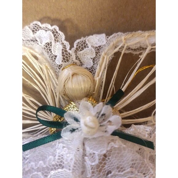 Vintage Faceless Angel Corn Silk and Lace Doll Ornament 1970s - Picture 3 of 3